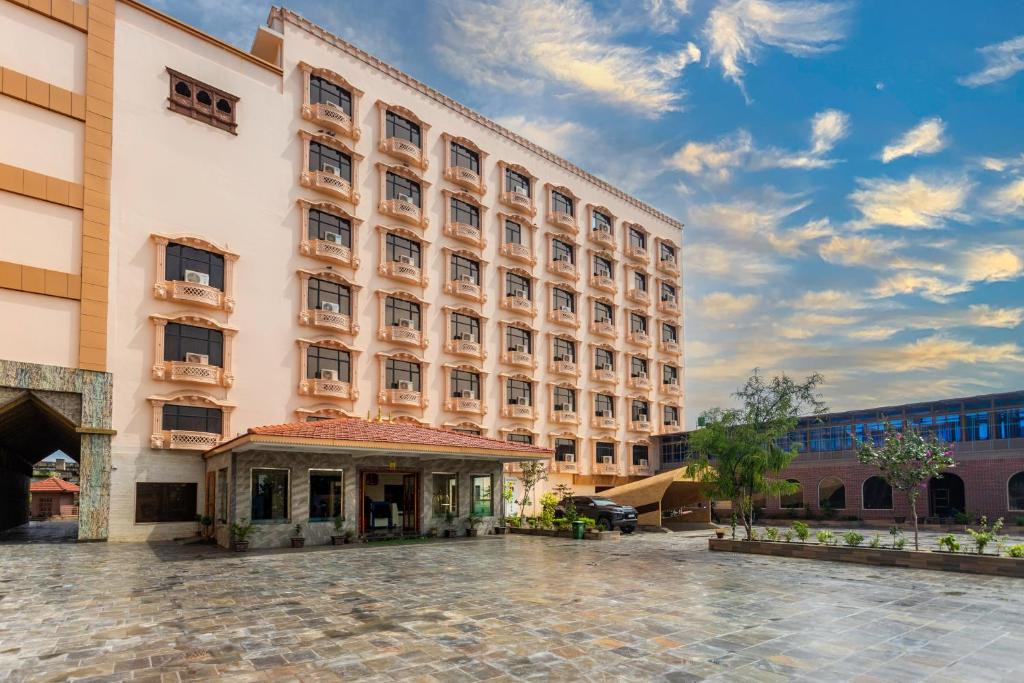 Diamond Palace Lords Plaza | Nepalgunj Hotels